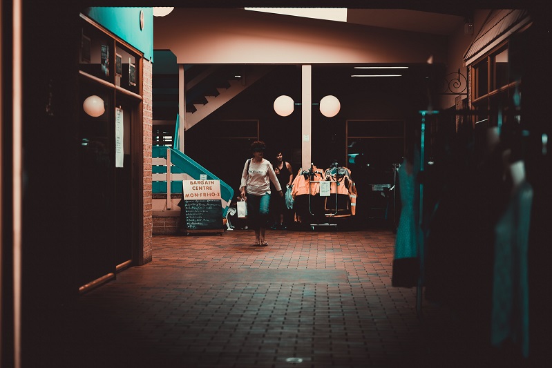 地下室潮濕怎么破?安詩曼除濕機來支招